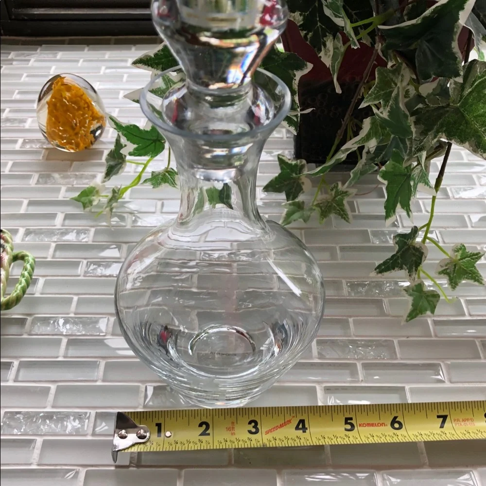 GS Elegant Etched Wine Carafe & Decanter or Vase